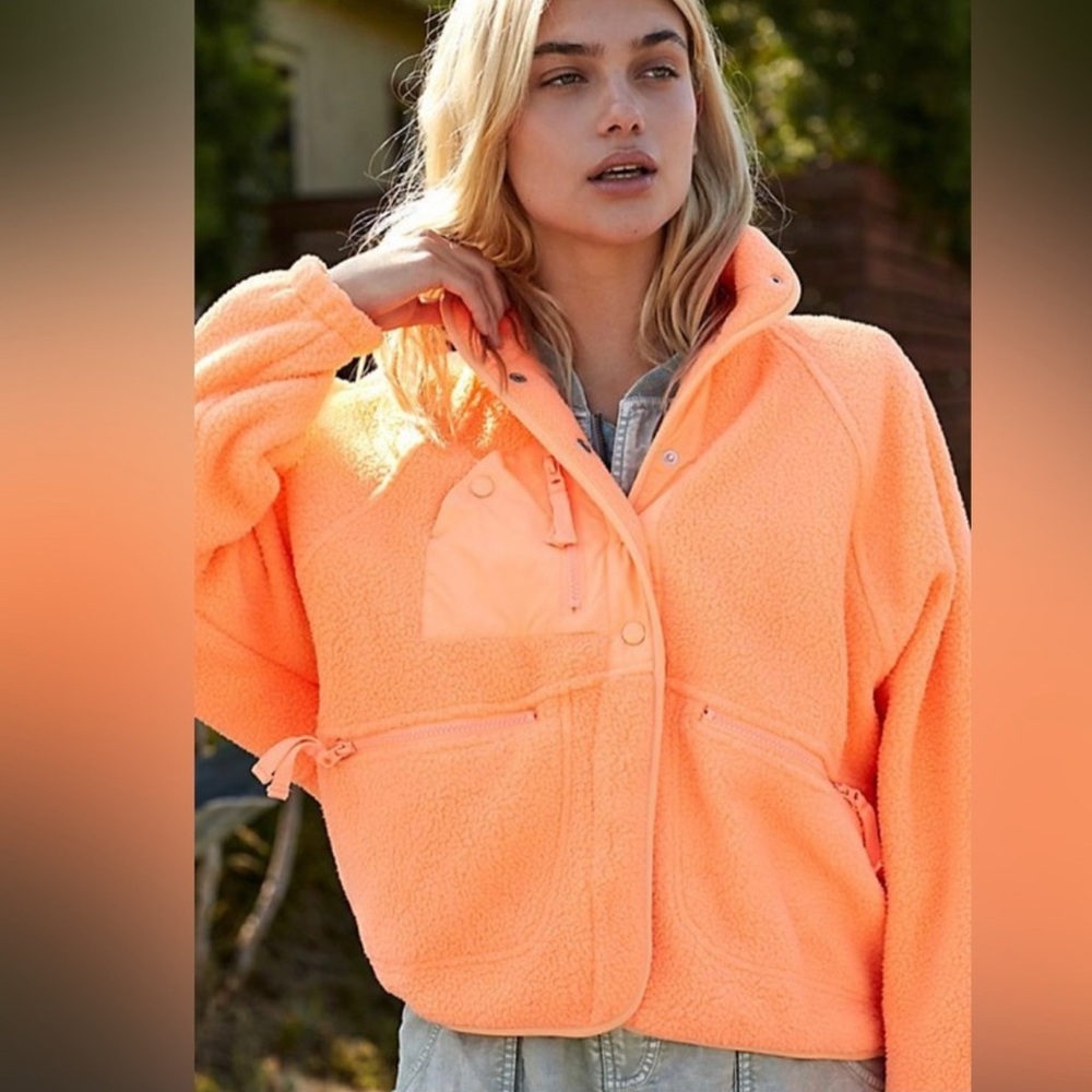 FP Movement Hit The Slopes Neon Orange Sherpa Oversized Cropped Fleece Jacket - Picture 3 of 13